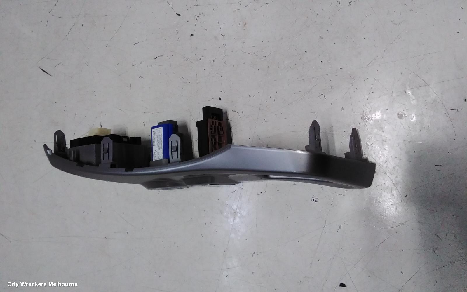 TOYOTA PRIUS GEAR STICK/SHIFTER, ZVW40R, PRIUS V, 05/2012 - 11/2022