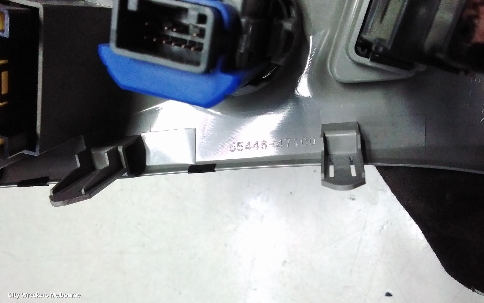 TOYOTA PRIUS GEAR STICK/SHIFTER, ZVW40R, PRIUS V, 05/2012 - 11/2022