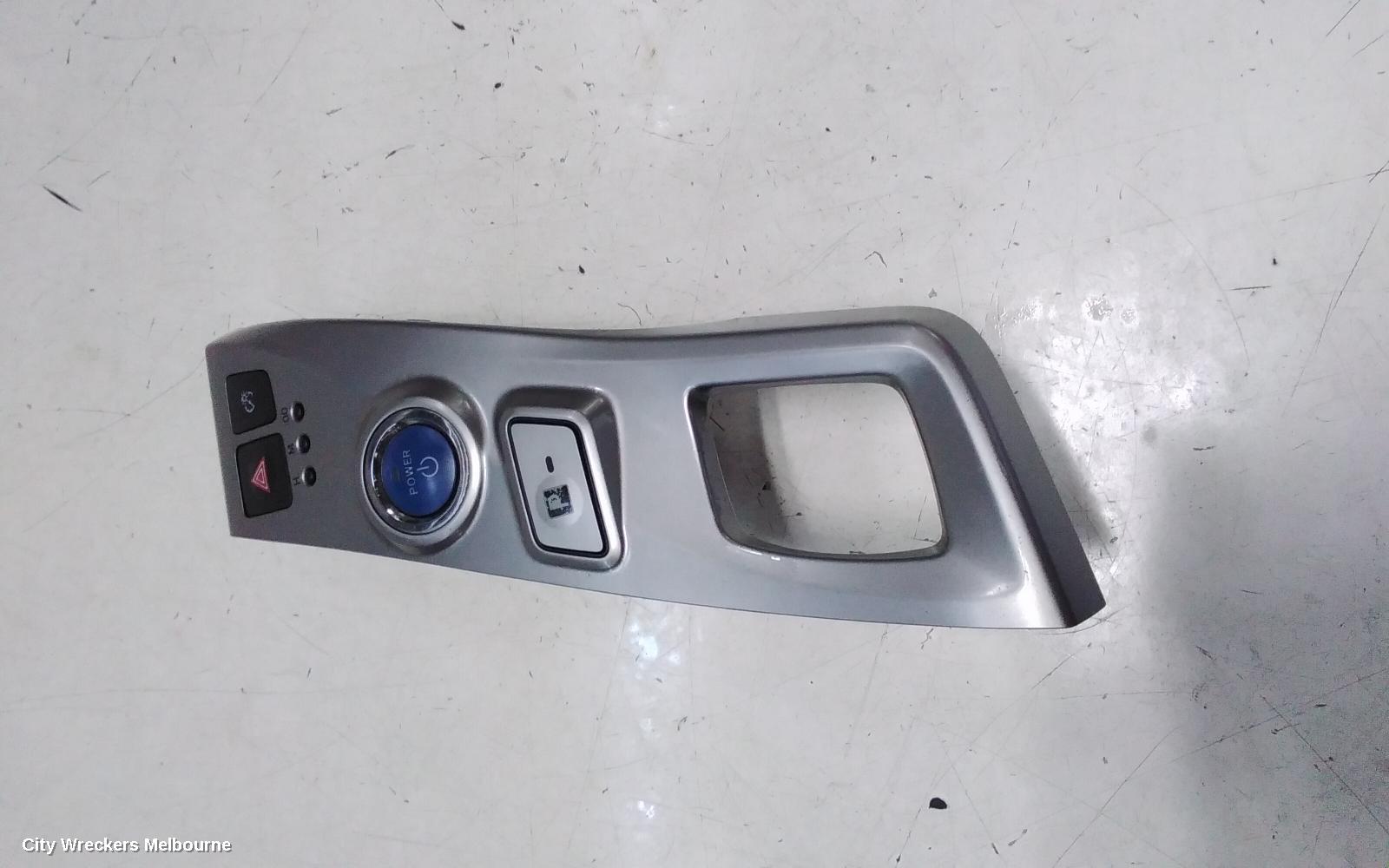 TOYOTA PRIUS GEAR STICK/SHIFTER, ZVW40R, PRIUS V, 05/2012 - 11/2022