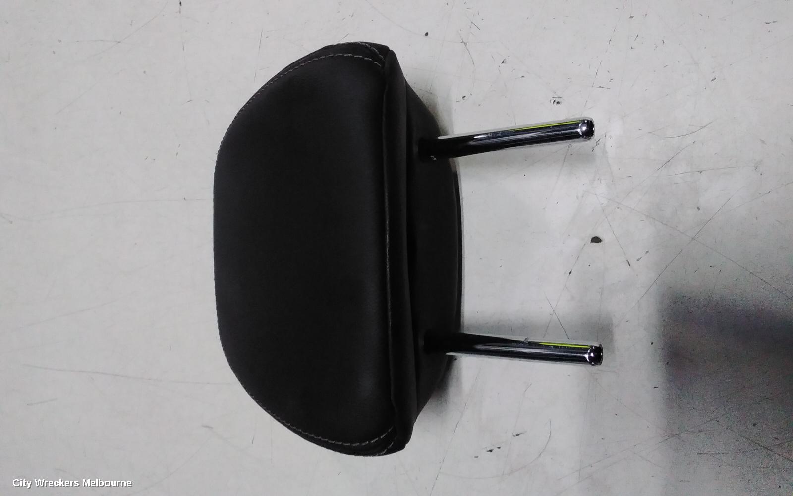 MITSUBISHI OUTLANDER HEADREST, LH REAR 2ND ROW, LEATHER, BLACK, ZM, 08/2021 ONWARDS