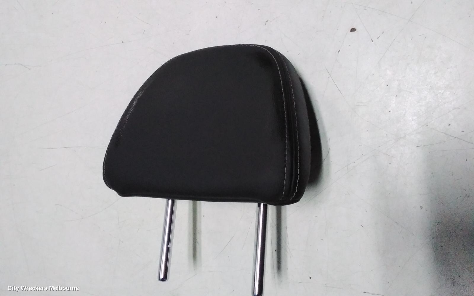 MITSUBISHI OUTLANDER HEADREST, RH REAR 2ND ROW, LEATHER, BLACK, ZM, 08/2021 ONWARDS