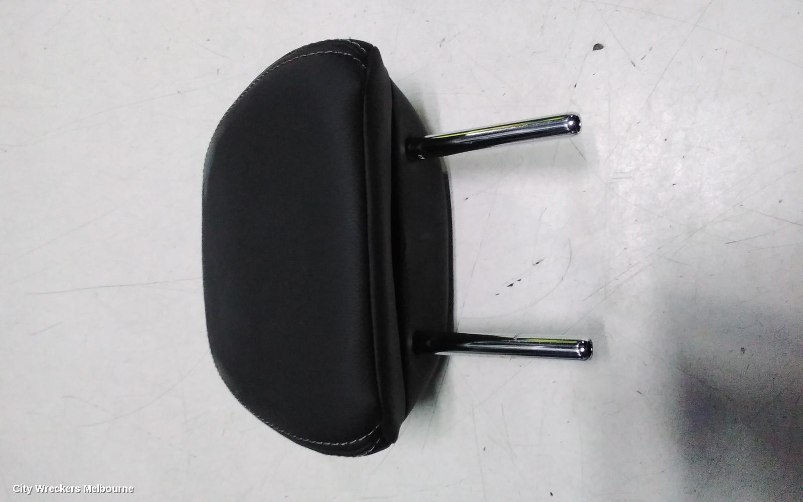MITSUBISHI OUTLANDER HEADREST, RH REAR 2ND ROW, LEATHER, BLACK, ZM, 08/2021 ONWARDS