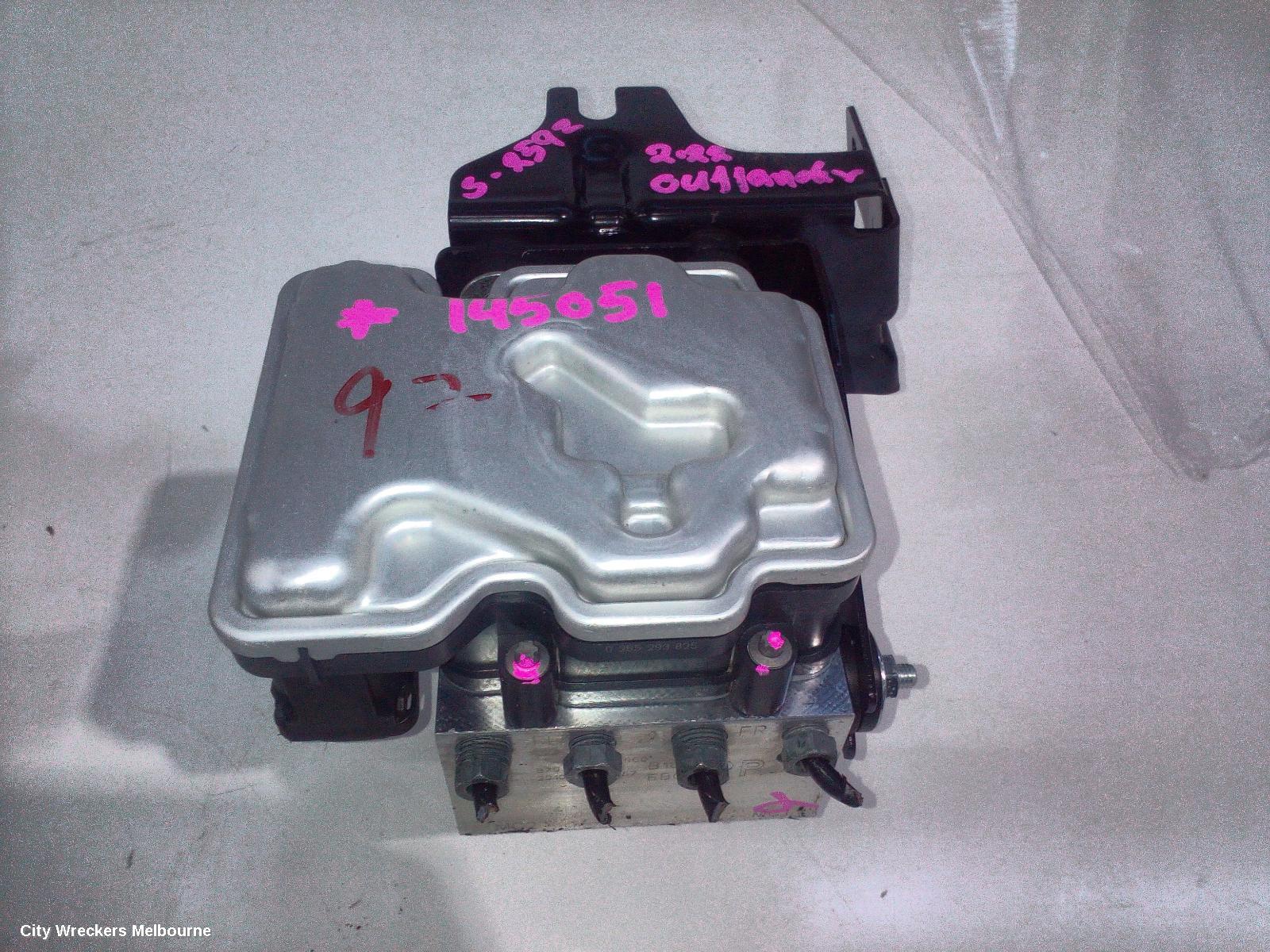 MITSUBISHI OUTLANDER ABS PUMP/MODULATOR, ZM, P/N 4670B661, 08/2021 ONWARDS