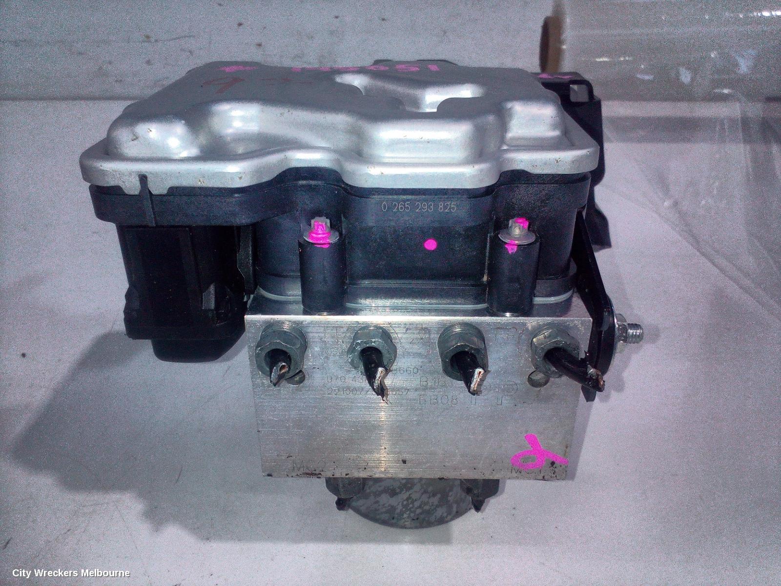 MITSUBISHI OUTLANDER ABS PUMP/MODULATOR, ZM, P/N 4670B661, 08/2021 ONWARDS