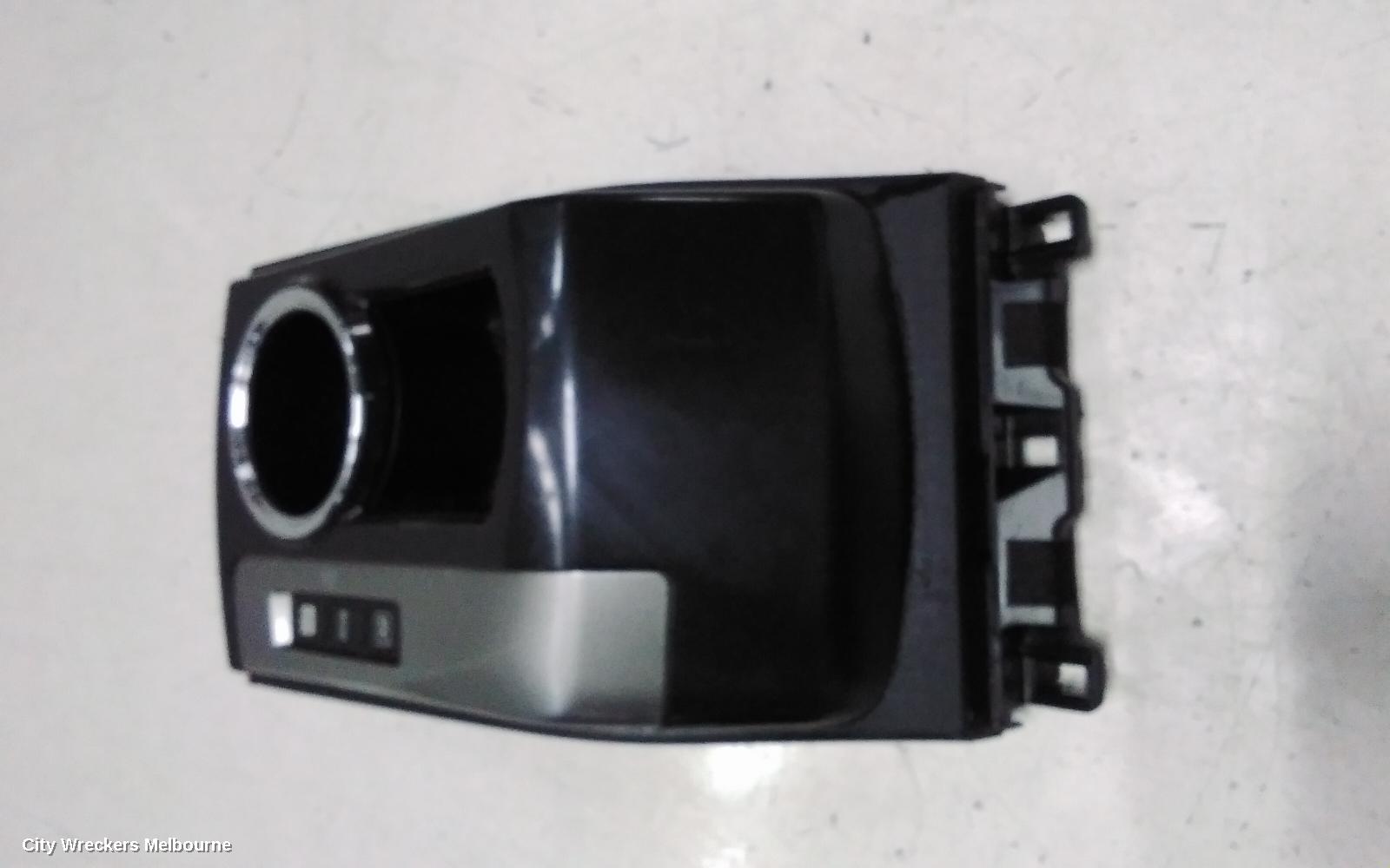 TOYOTA PRIUS CONSOLE, ZVW40R, PRIUS V, 05/2012 - 11/2022