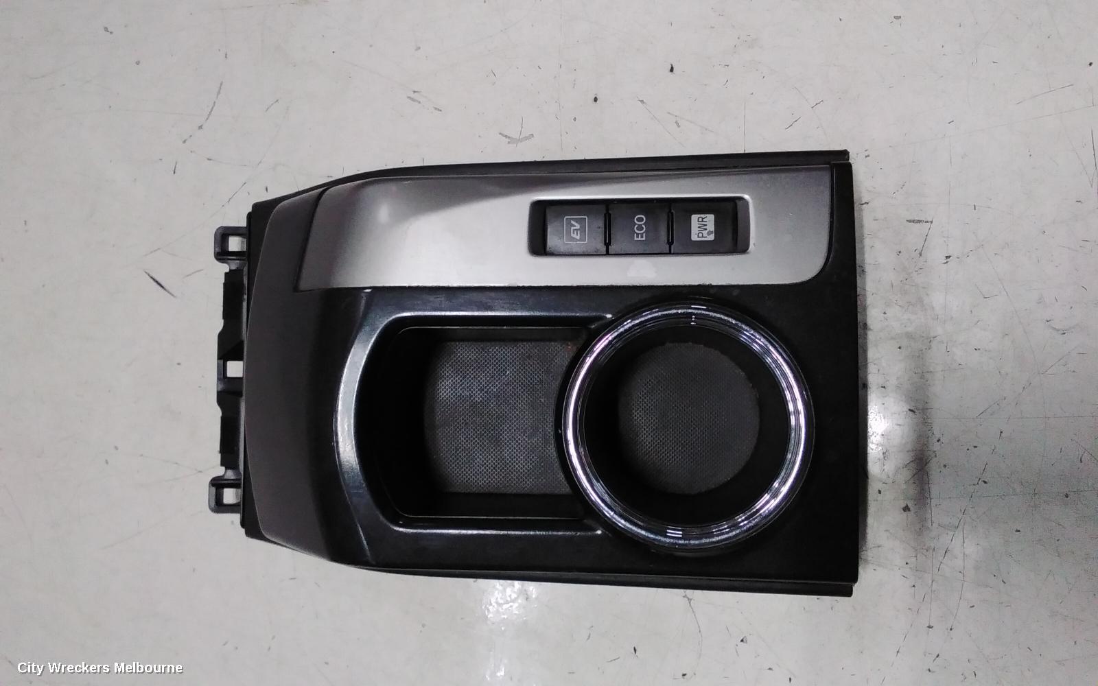 TOYOTA PRIUS CONSOLE, ZVW40R, PRIUS V, 05/2012 - 11/2022