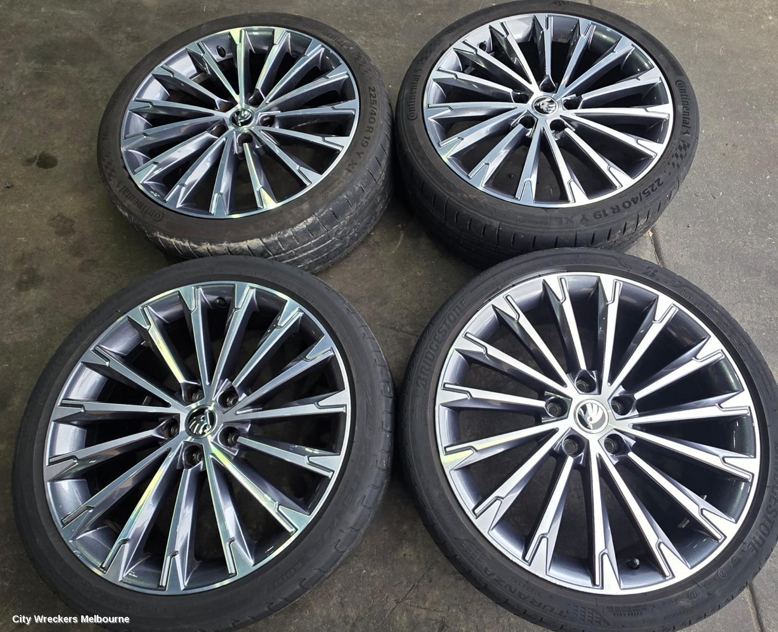 SKODA OCTAVIA WHEEL MAG, NX, FACTORY, 19X7.5IN, TRINITY, MULTI SPOKE, BI-COLOUR, 10/2020 - 05/2024