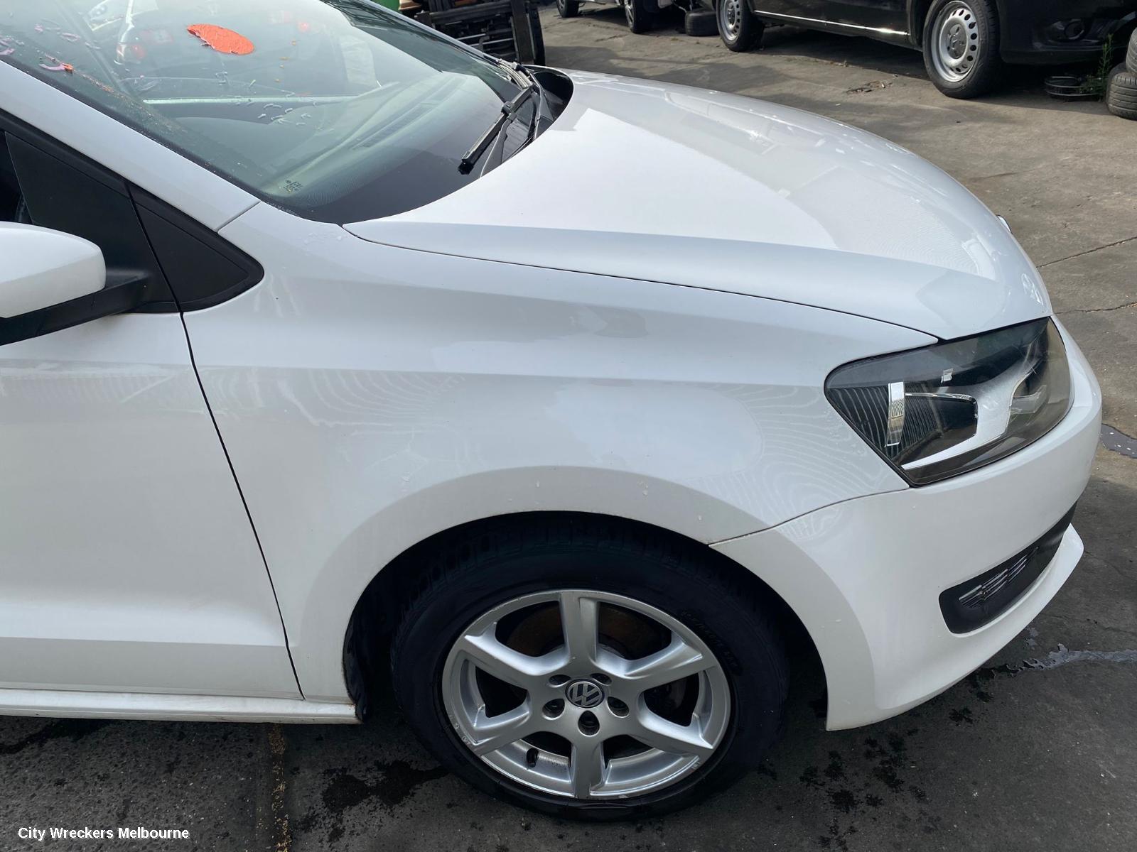 VOLKSWAGEN POLO DOOR HANDLE, RH FRONT, OUTER, 6R, 05/2010 - 09/2017