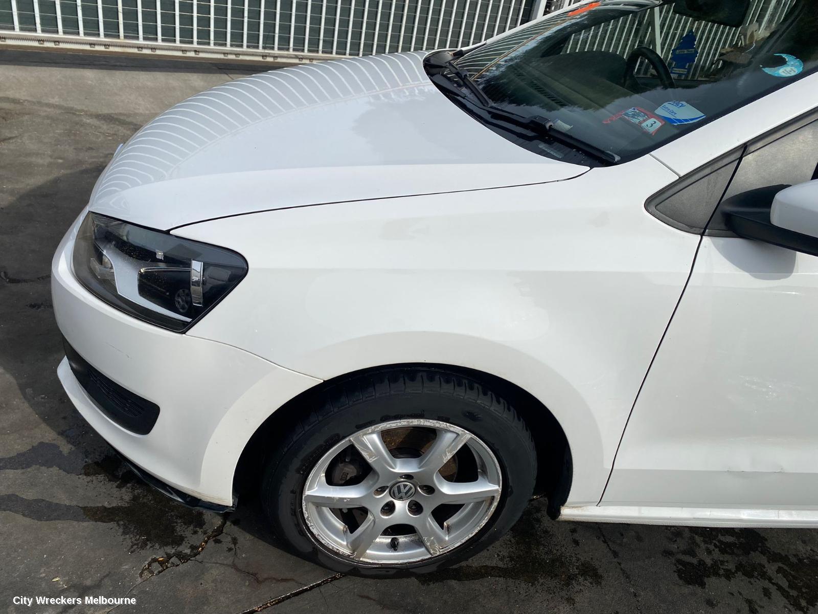 VOLKSWAGEN POLO DOOR HANDLE, RH FRONT, OUTER, 6R, 05/2010 - 09/2017