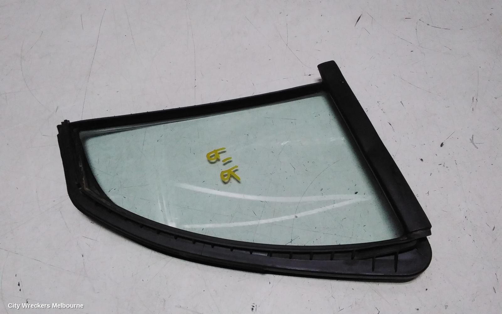 SUZUKI SWIFT RIGHT REAR 1/4 DOOR GLASS, FZ, 08/2010 - 03/2017