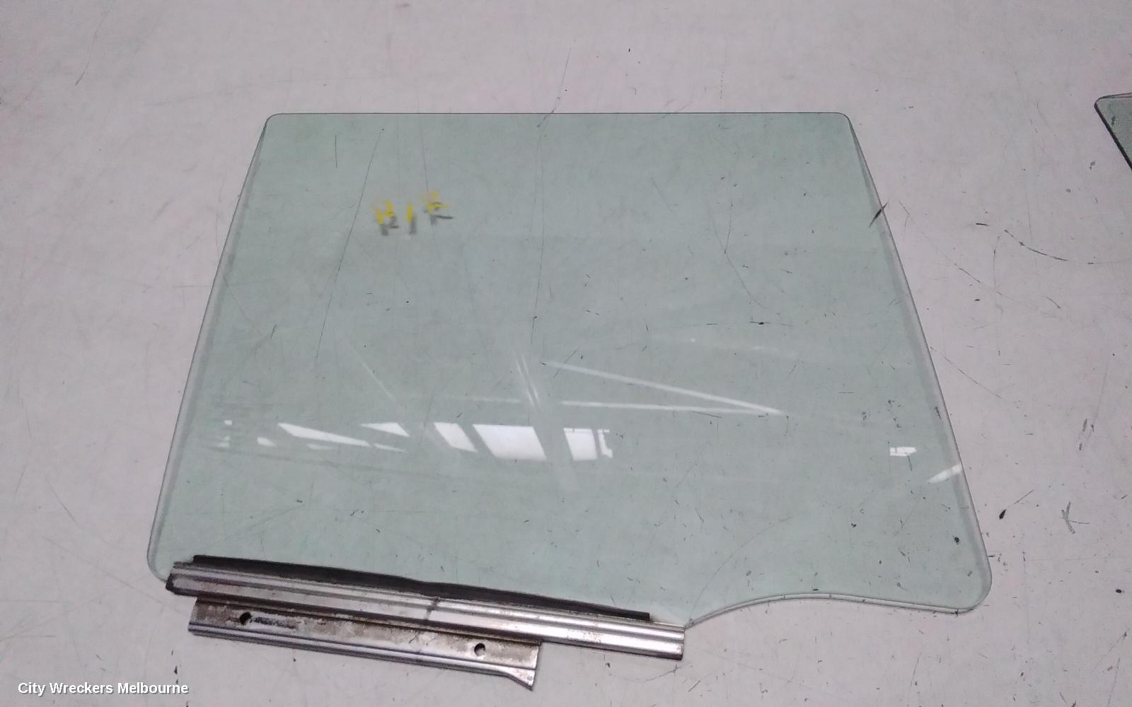 SUZUKI SWIFT RIGHT REAR DOOR WINDOW, FZ, 08/2010 - 03/2017