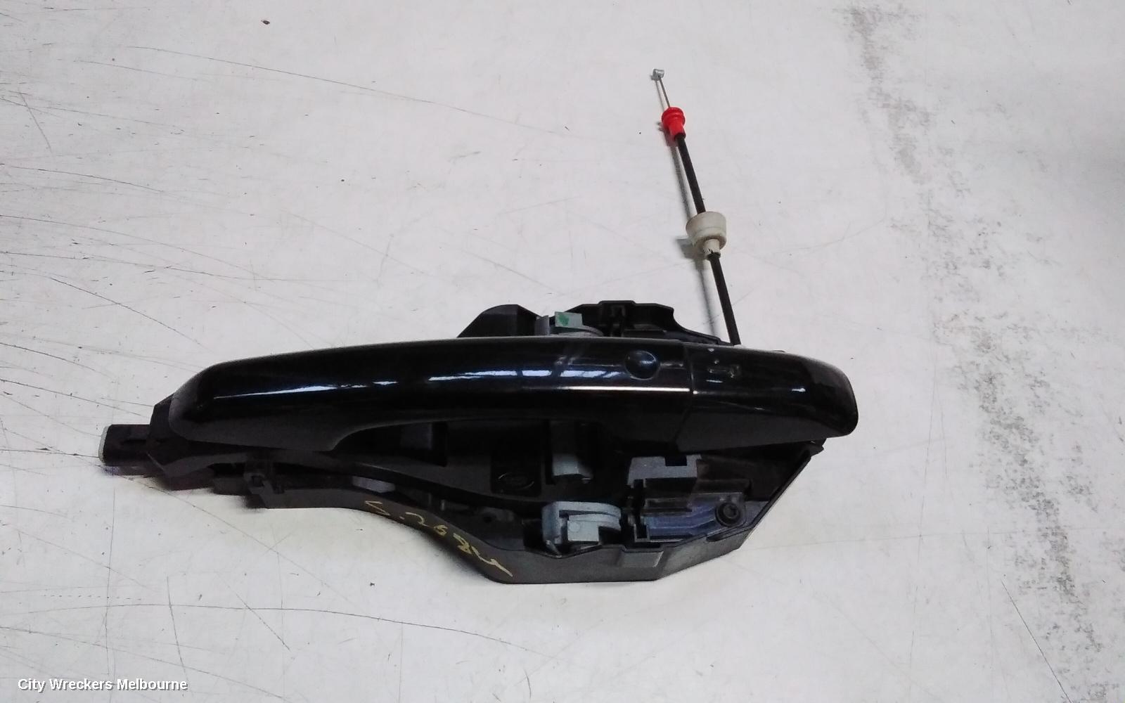 LAND ROVER DISCOVERY SPORT DOOR HANDLE, RH FRONT, OUTER, COLOUR CODED, NON CHROME INSERT TYPE, L550, 01/2015 - 06/2019