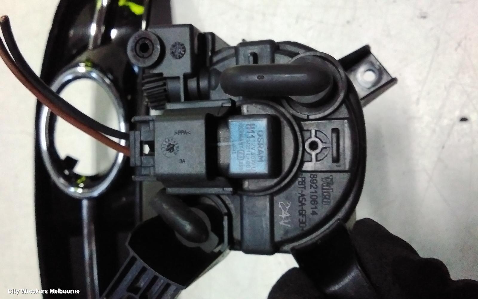AUDI A3 RIGHT INDICATOR/FOG/SIDE, A3/S3, BUMPER FOGLAMP, 8P, ROUND TYPE, 06/2004 - 04/2013