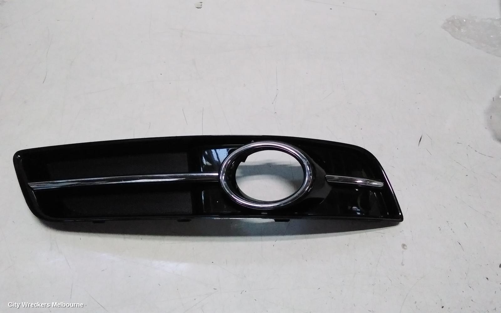 AUDI A3 RIGHT INDICATOR/FOG/SIDE, A3/S3, BUMPER FOGLAMP, 8P, ROUND TYPE, 06/2004 - 04/2013