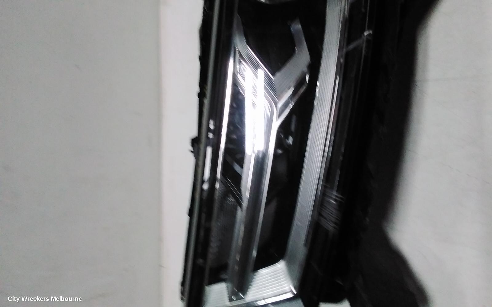 AUDI Q7 LEFT HEADLAMP, 4M, XENON TYPE, 07/2015 - 03/2020