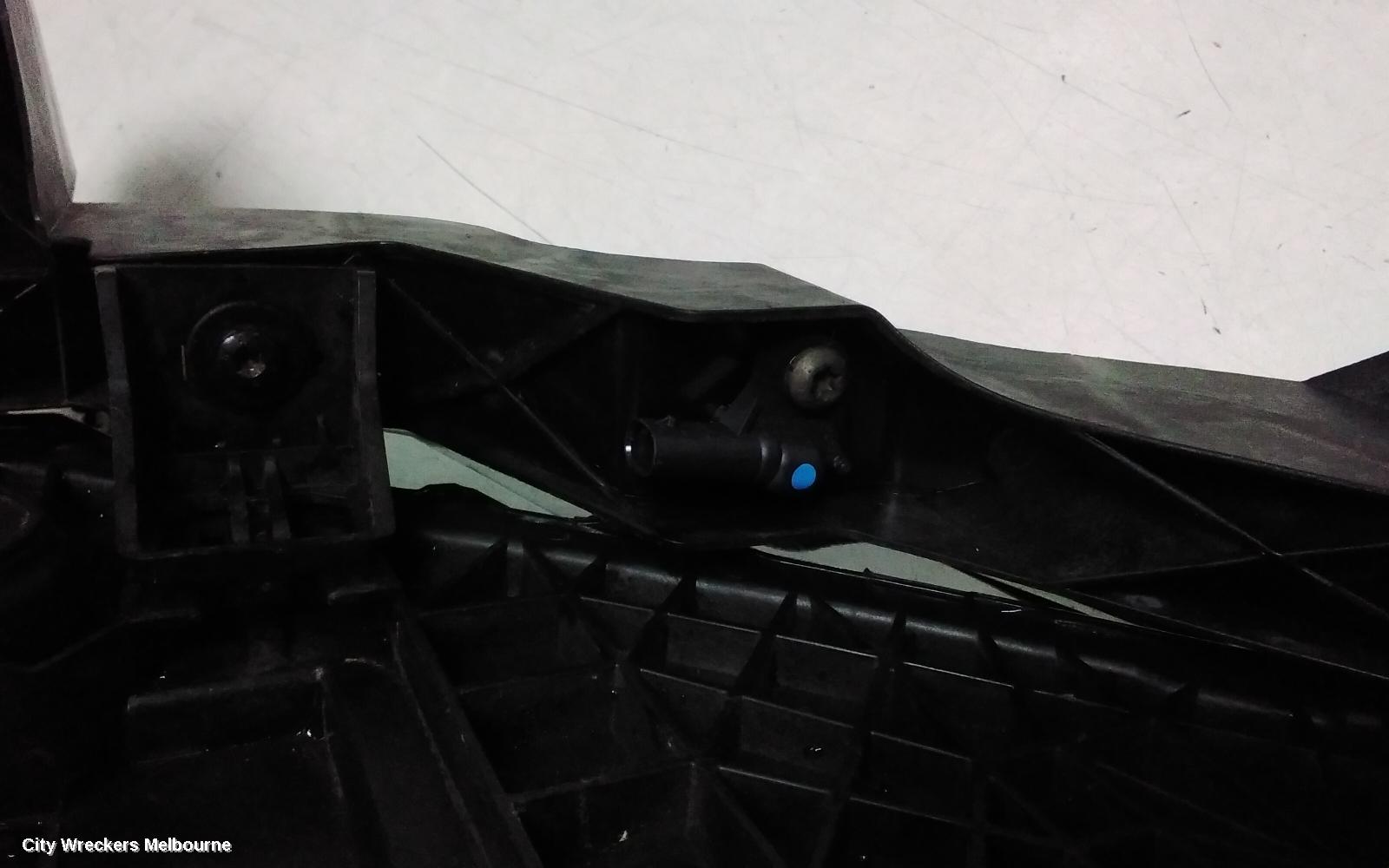 AUDI Q7 LEFT HEADLAMP, 4M, XENON TYPE, 07/2015 - 03/2020