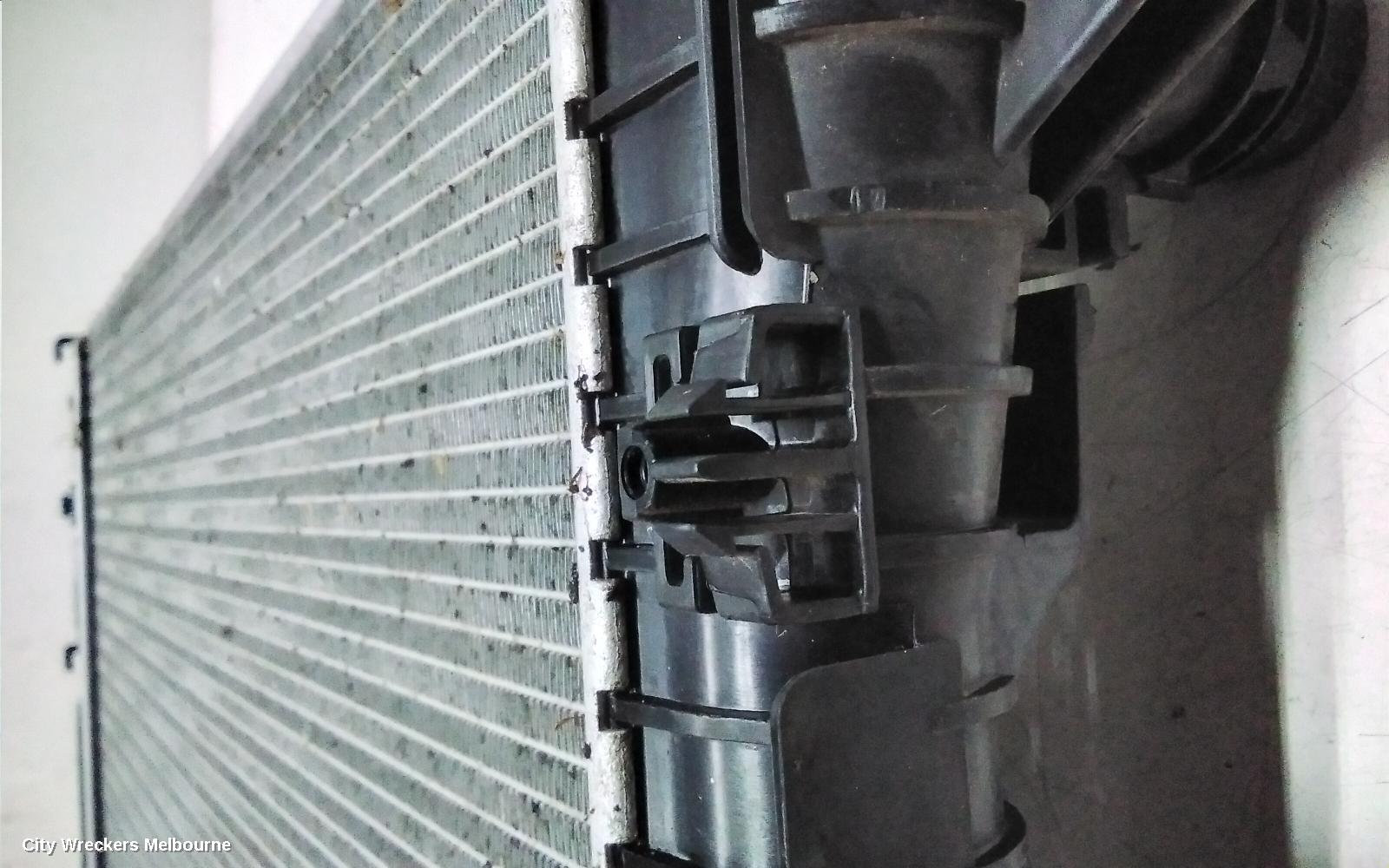 AUDI Q7 RADIATOR, 4M, AUTO, PRIMARY RADIATOR (CLOSEST TO ENGINE), DIESEL, 3.0, TURBO, CRTC CODE, 07/2015 - 03/2020