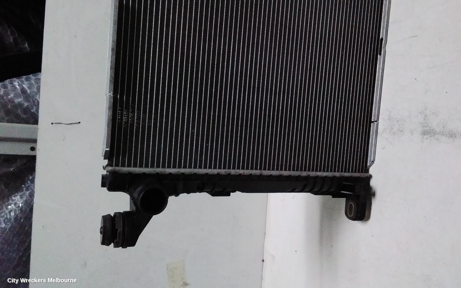 AUDI Q7 RADIATOR, 4M, AUTO, PRIMARY RADIATOR (CLOSEST TO ENGINE), DIESEL, 3.0, TURBO, CRTC CODE, 07/2015 - 03/2020