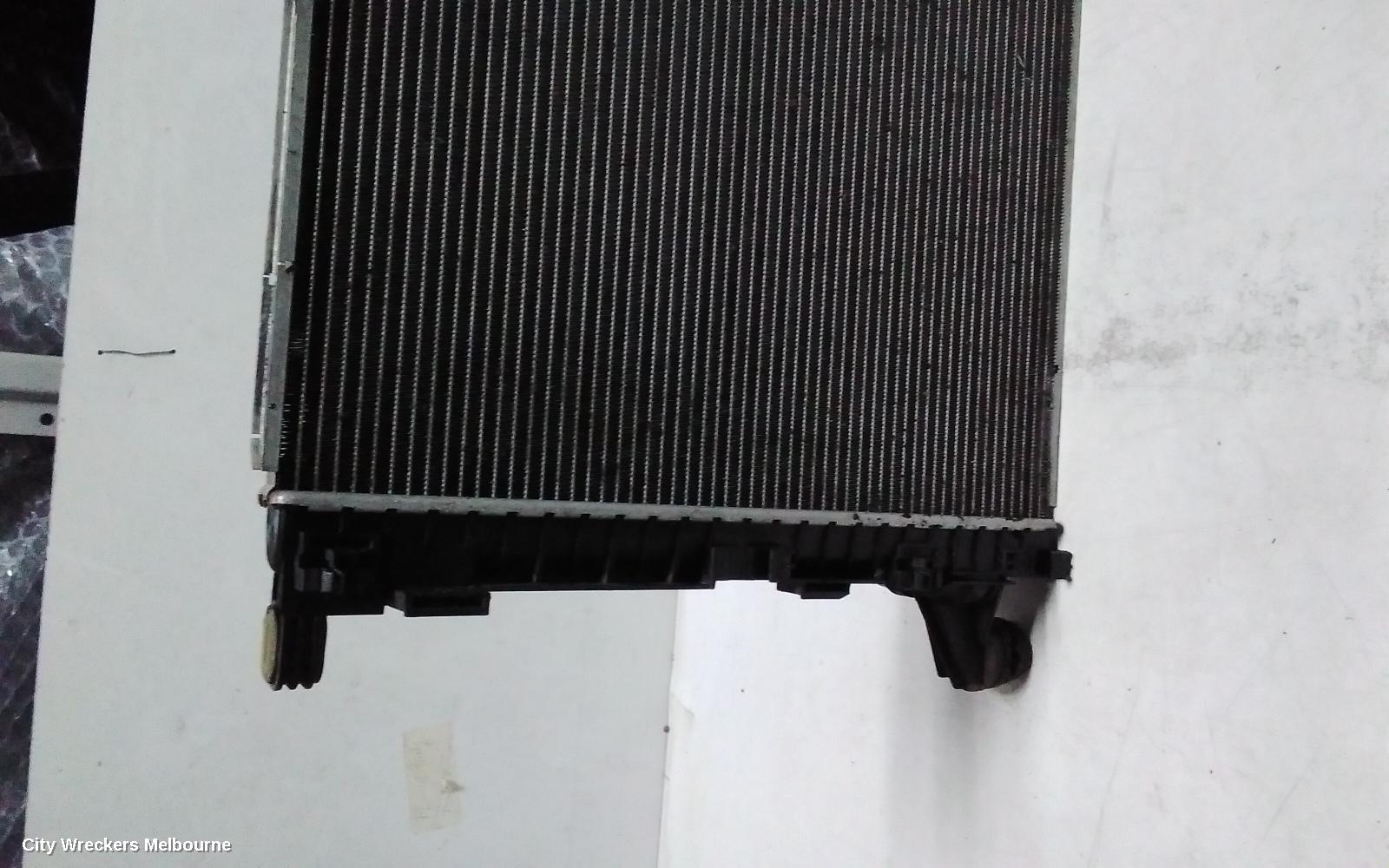 AUDI Q7 RADIATOR, 4M, AUTO, PRIMARY RADIATOR (CLOSEST TO ENGINE), DIESEL, 3.0, TURBO, CRTC CODE, 07/2015 - 03/2020