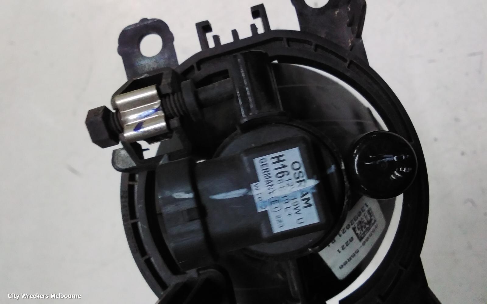 SUZUKI BALENO RIGHT INDICATOR/FOG/SIDE, BUMPER FOGLAMP, EW, 08/2019 - 12/2022