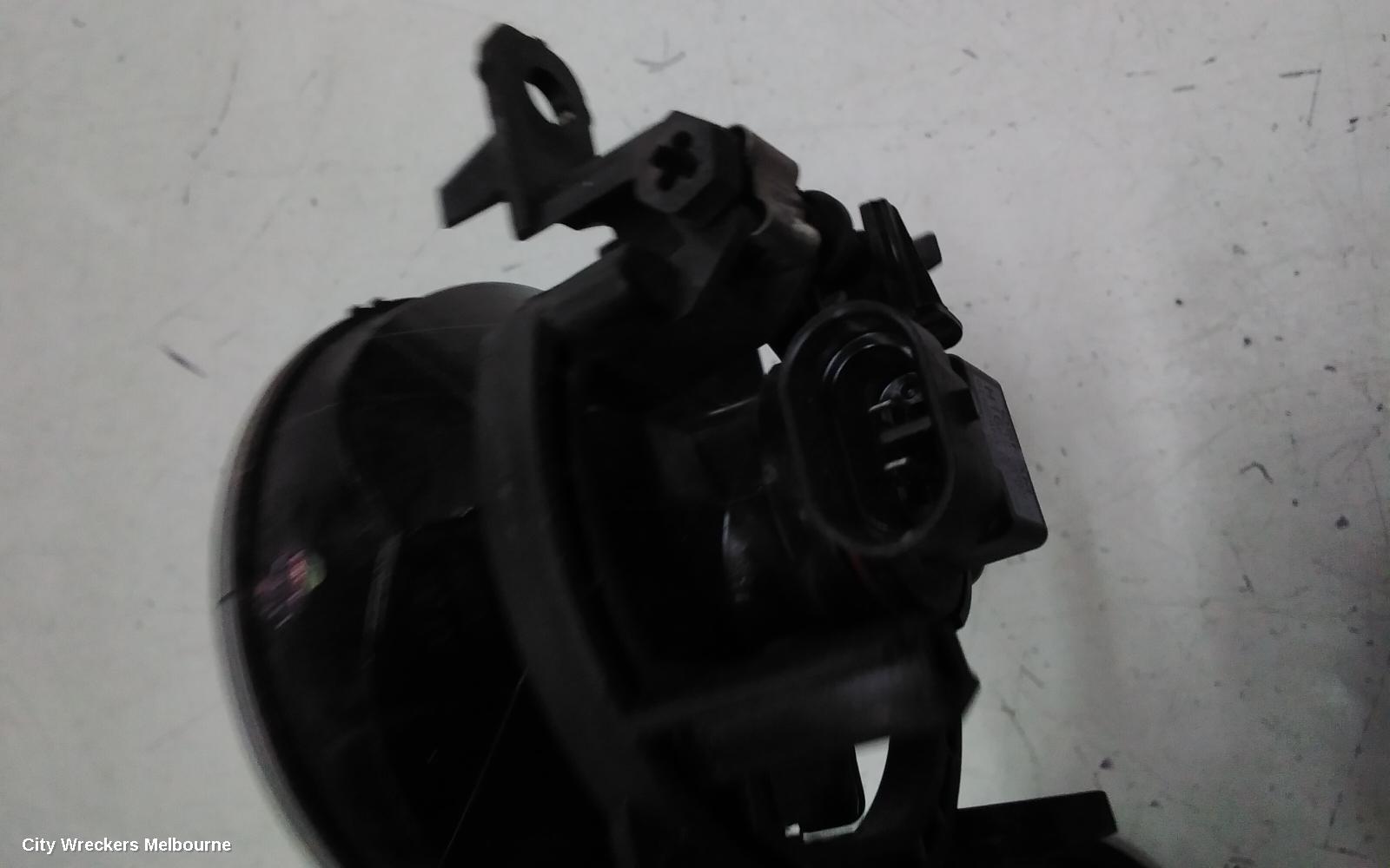 SUZUKI BALENO RIGHT INDICATOR/FOG/SIDE, BUMPER FOGLAMP, EW, 08/2019 - 12/2022