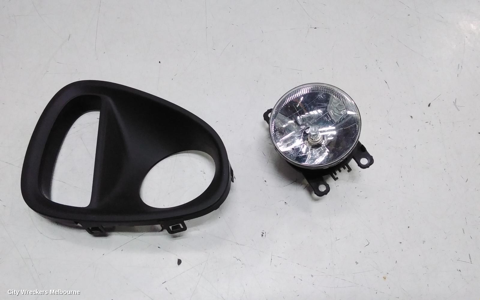 SUZUKI BALENO RIGHT INDICATOR/FOG/SIDE, BUMPER FOGLAMP, EW, 08/2019 - 12/2022