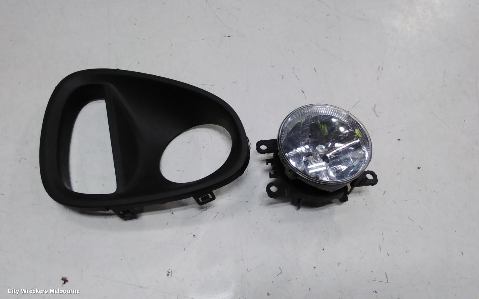 SUZUKI BALENO RIGHT INDICATOR/FOG/SIDE, BUMPER FOGLAMP, EW, 08/2019 - 12/2022
