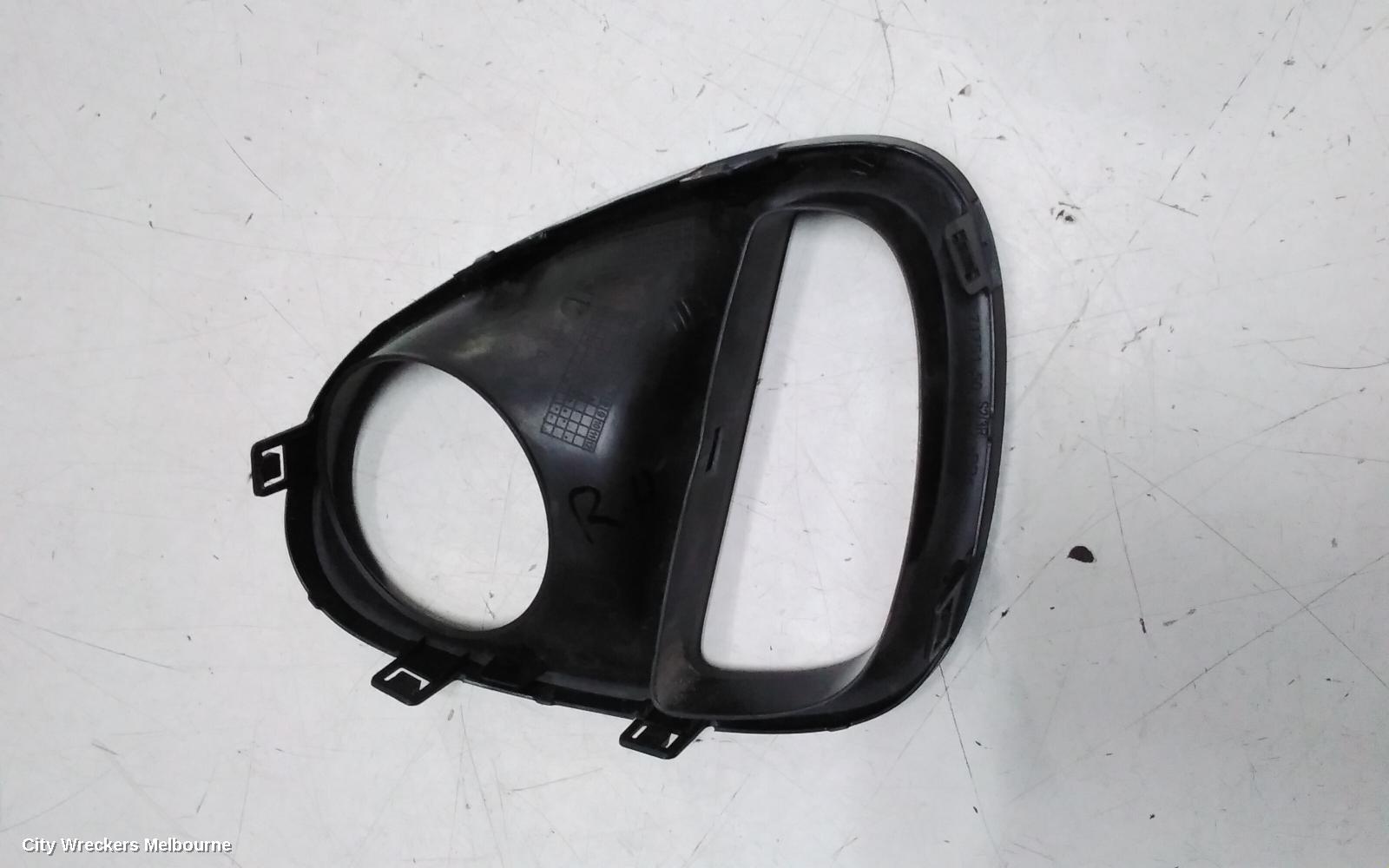 SUZUKI BALENO RIGHT INDICATOR/FOG/SIDE, BUMPER FOGLAMP, EW, 08/2019 - 12/2022