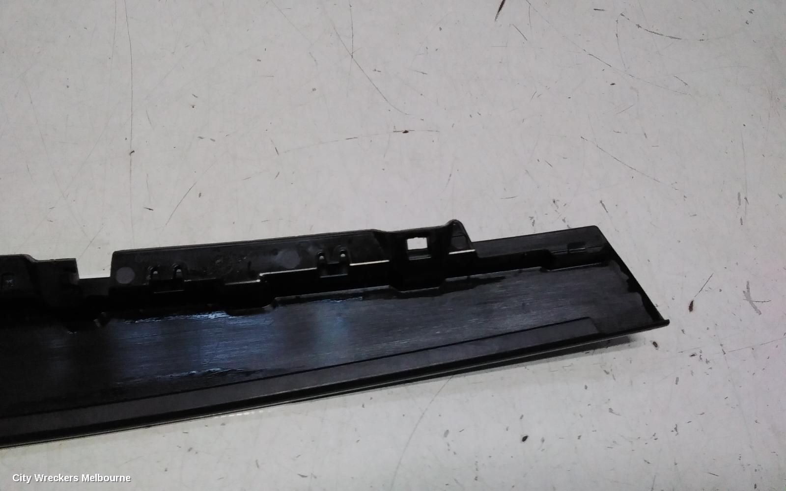 VOLKSWAGEN GOLF, GEN 8, 09/2020 ONWARDS, 5H4837902B DOOR TRIM OUTSIDE PANEL RIGHT FRONT: 145134