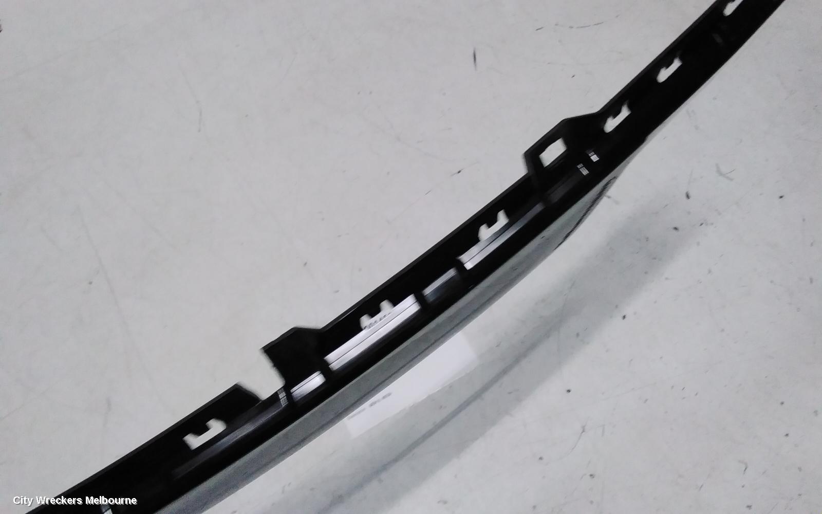 VOLKSWAGEN GOLF, GEN 8, 09/2020 ONWARDS, 5H4837902B DOOR TRIM OUTSIDE PANEL RIGHT FRONT: 145134