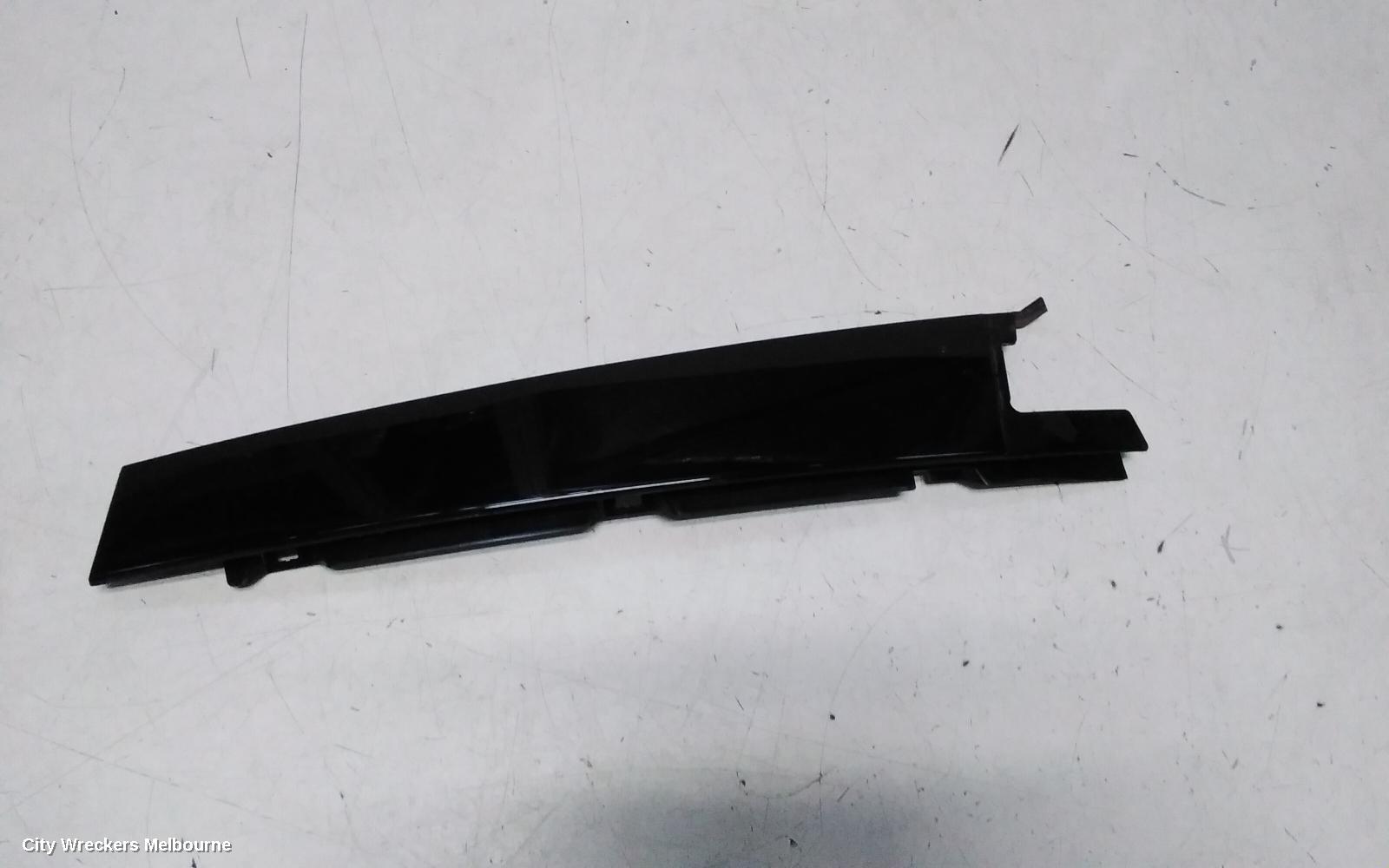 VOLKSWAGEN GOLF, GEN 8, 09/2020 ONWARDS, 5H4839902B DOOR TRIM PANEL : 145135