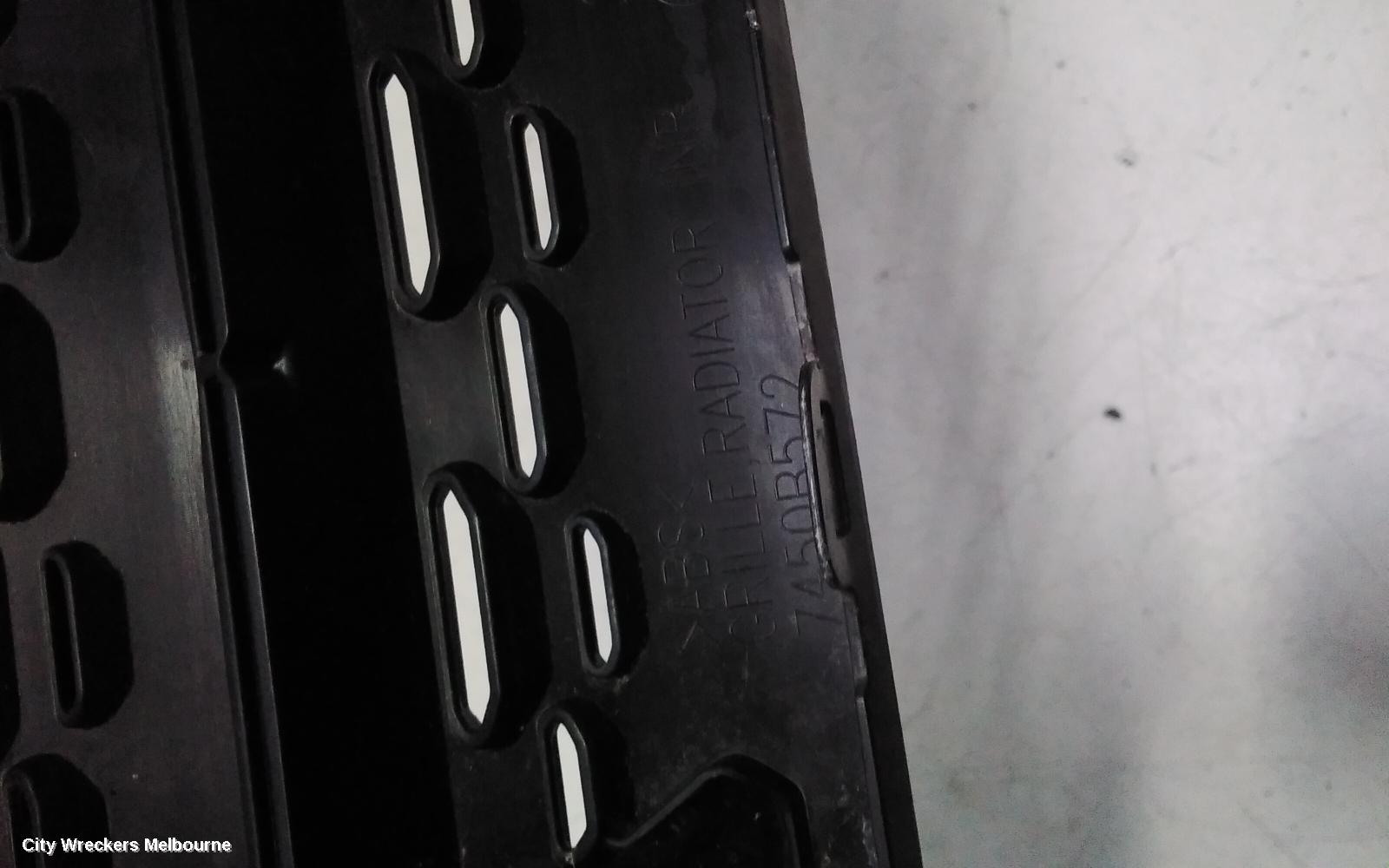 MITSUBISHI ECLIPSE CROSS GRILLE, RADIATOR GRILLE (UPPER), HIGH GLOSS BLACK, YB, 10/2020 ONWARDS