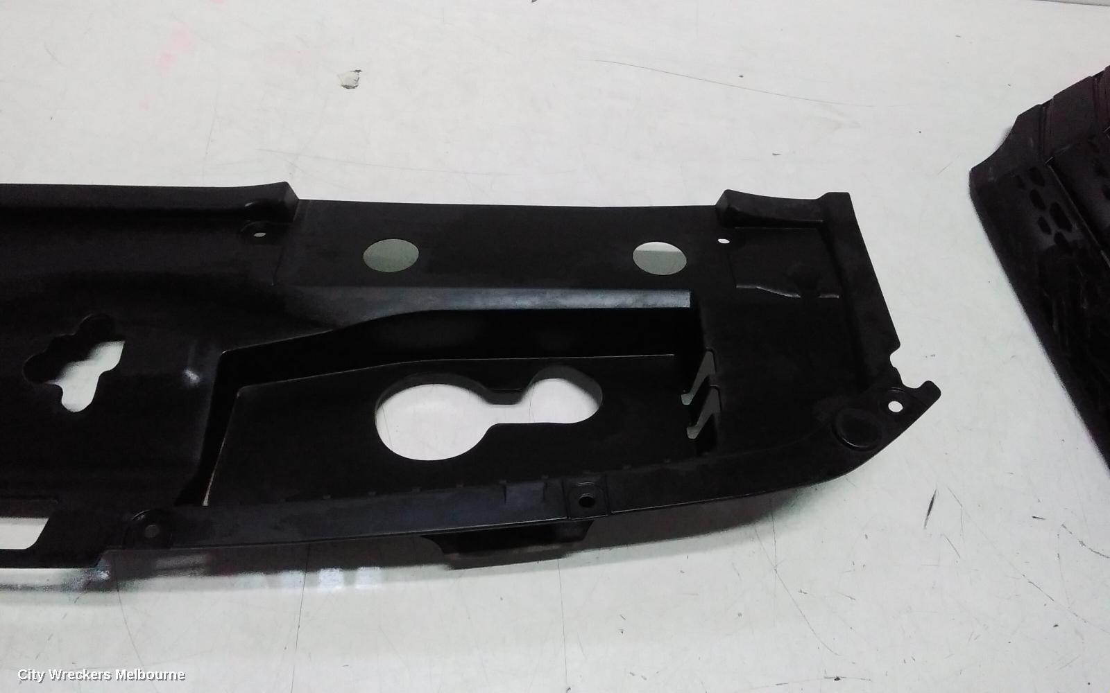 MITSUBISHI ECLIPSE CROSS GRILLE, BONNET CATCH COVER, YB, 10/2020 ONWARDS