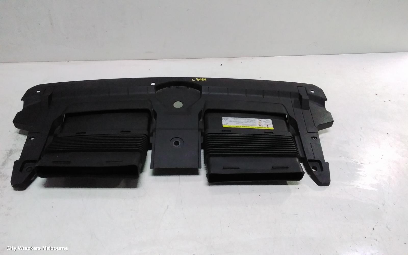 AUDI Q7 AIR CLEANER DUCT/HOS, 4M, 07/2015 ONWARDS