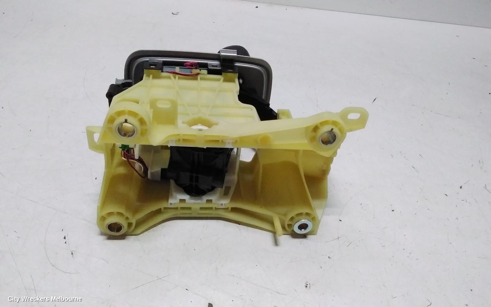 MITSUBISHI OUTLANDER GEAR STICK/SHIFTER, GEAR SHIFTER, AUTO T/M, NON HYBRID TYPE, ZK, 01/2015 - 07/2021