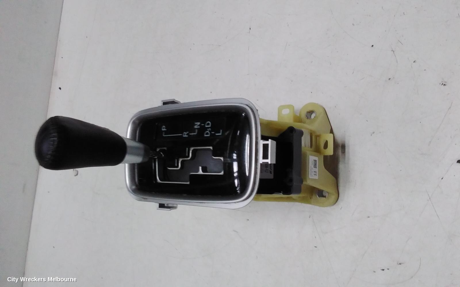 MITSUBISHI OUTLANDER GEAR STICK/SHIFTER, GEAR SHIFTER, AUTO T/M, NON HYBRID TYPE, ZK, 01/2015 - 07/2021
