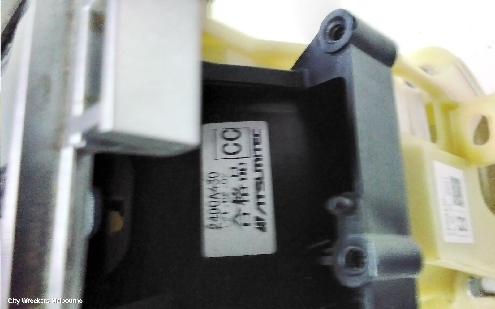 MITSUBISHI OUTLANDER GEAR STICK/SHIFTER, GEAR SHIFTER, AUTO T/M, NON HYBRID TYPE, ZK, 01/2015 - 07/2021
