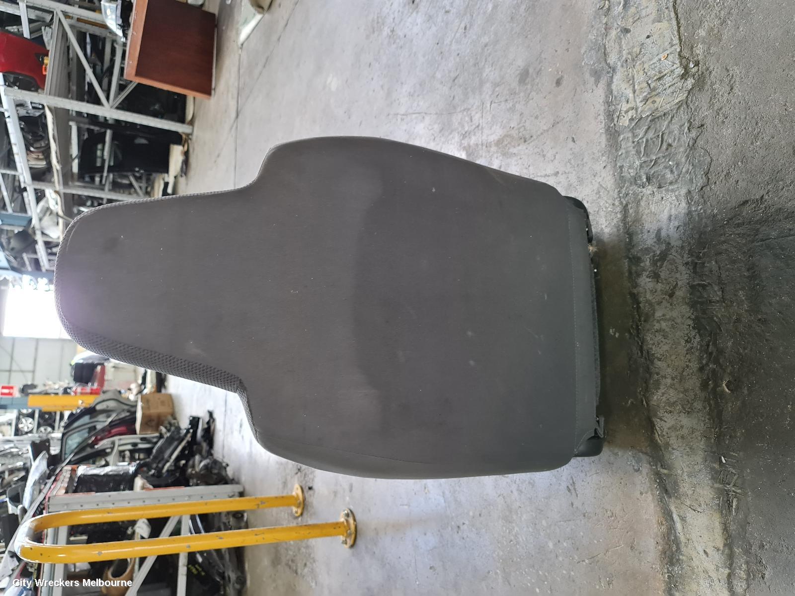 TOYOTA HIACE FRONT SEAT, LH BENCH, LWB/SWB, TRH/KDH, 01/2005 - 01/2014
