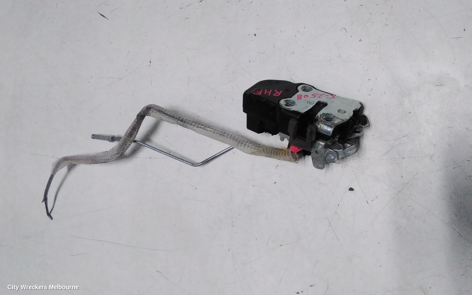 CHRYSLER 300C DOOR/BOOT/GATE LOCK, RIGHT FRONT DOOR LOCK, SEDAN/WAGON, 11/2005 - 12/2011