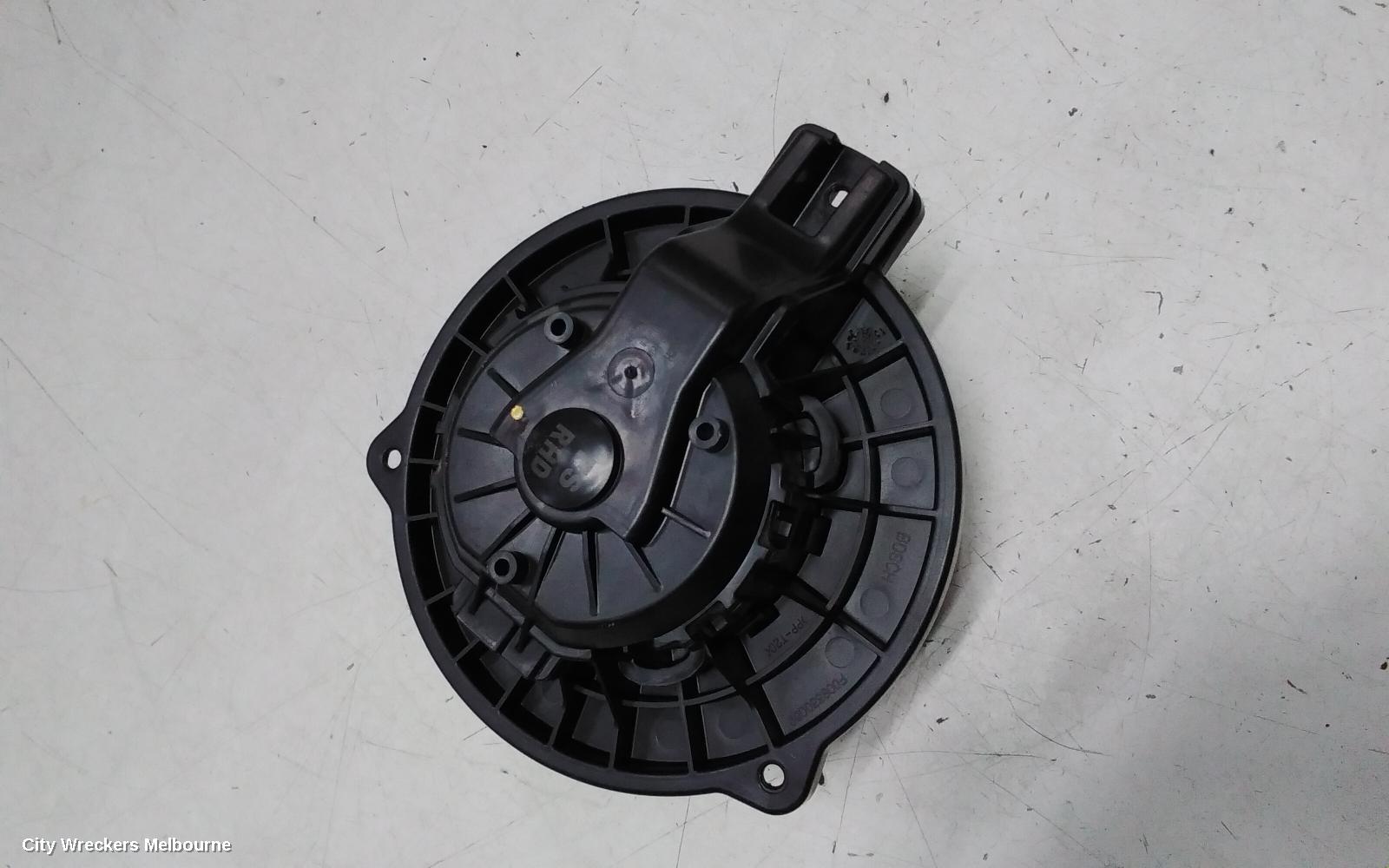 HYUNDAI VELOSTER HEATER FAN MOTOR, FS, 10/2011 - 02/2018