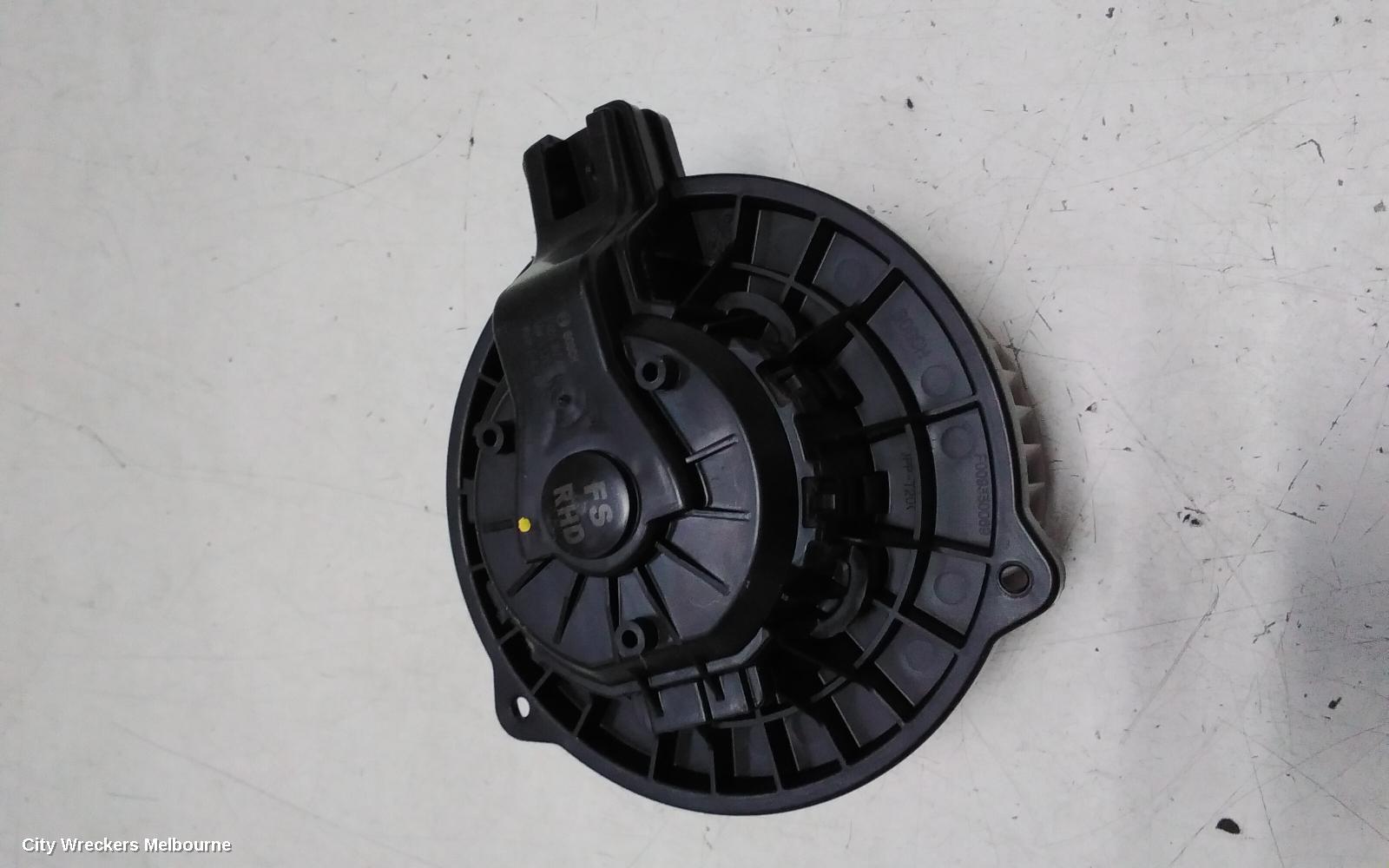 HYUNDAI VELOSTER HEATER FAN MOTOR, FS, 10/2011 - 02/2018
