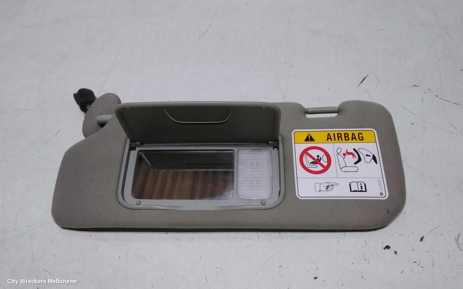 HOLDEN CAPTIVA SUNVISOR, CG, LH SIDE, FABRIC, W/ LIGHT TYPE, 01/2011 - 06/2018