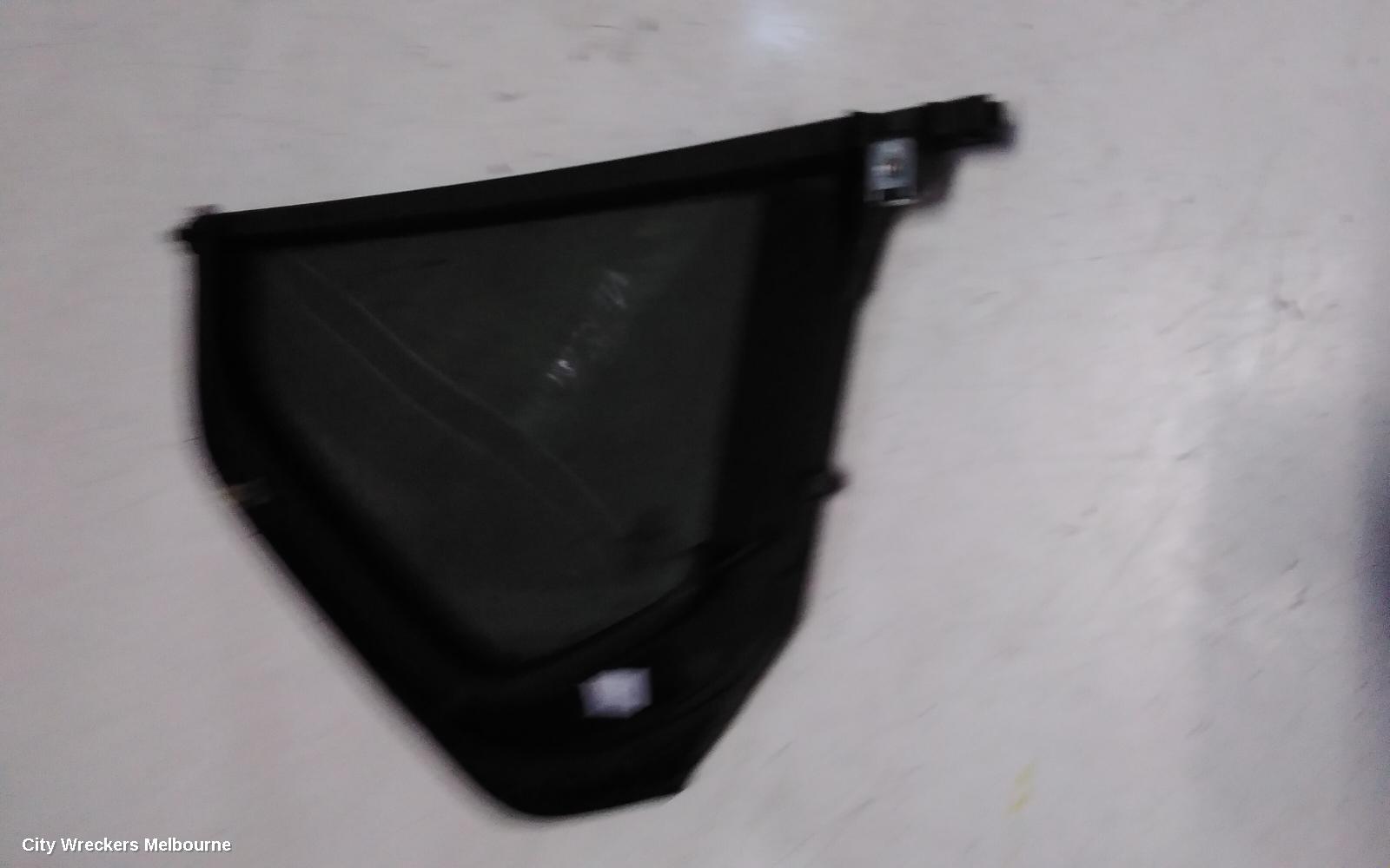VOLKSWAGEN GOLF LEFT REAR 1/4 DOOR GLASS, GEN 8, 09/2020 ONWARDS