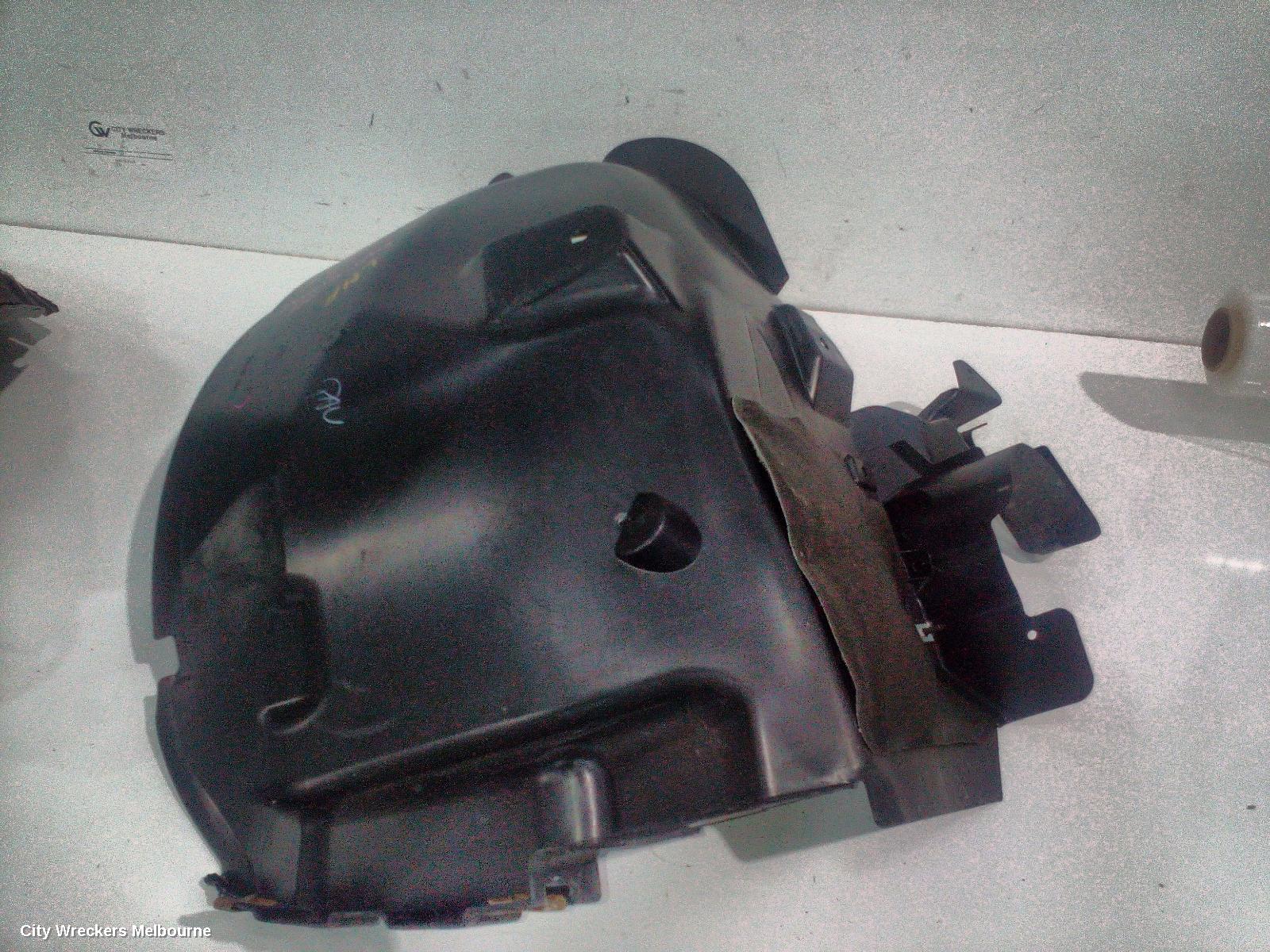 LAND ROVER DISCOVERY SPORT LEFT GUARD LINER, L550, FRONT ASSY, 01/2015 - 06/2019