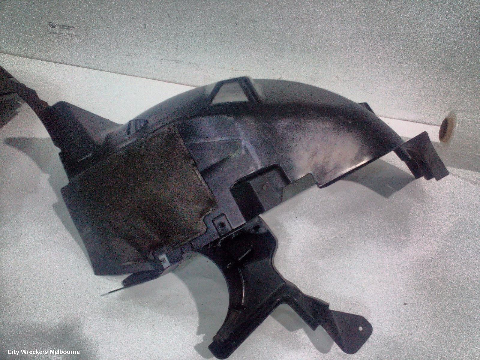 LAND ROVER DISCOVERY SPORT LEFT GUARD LINER, L550, FRONT ASSY, 01/2015 - 06/2019
