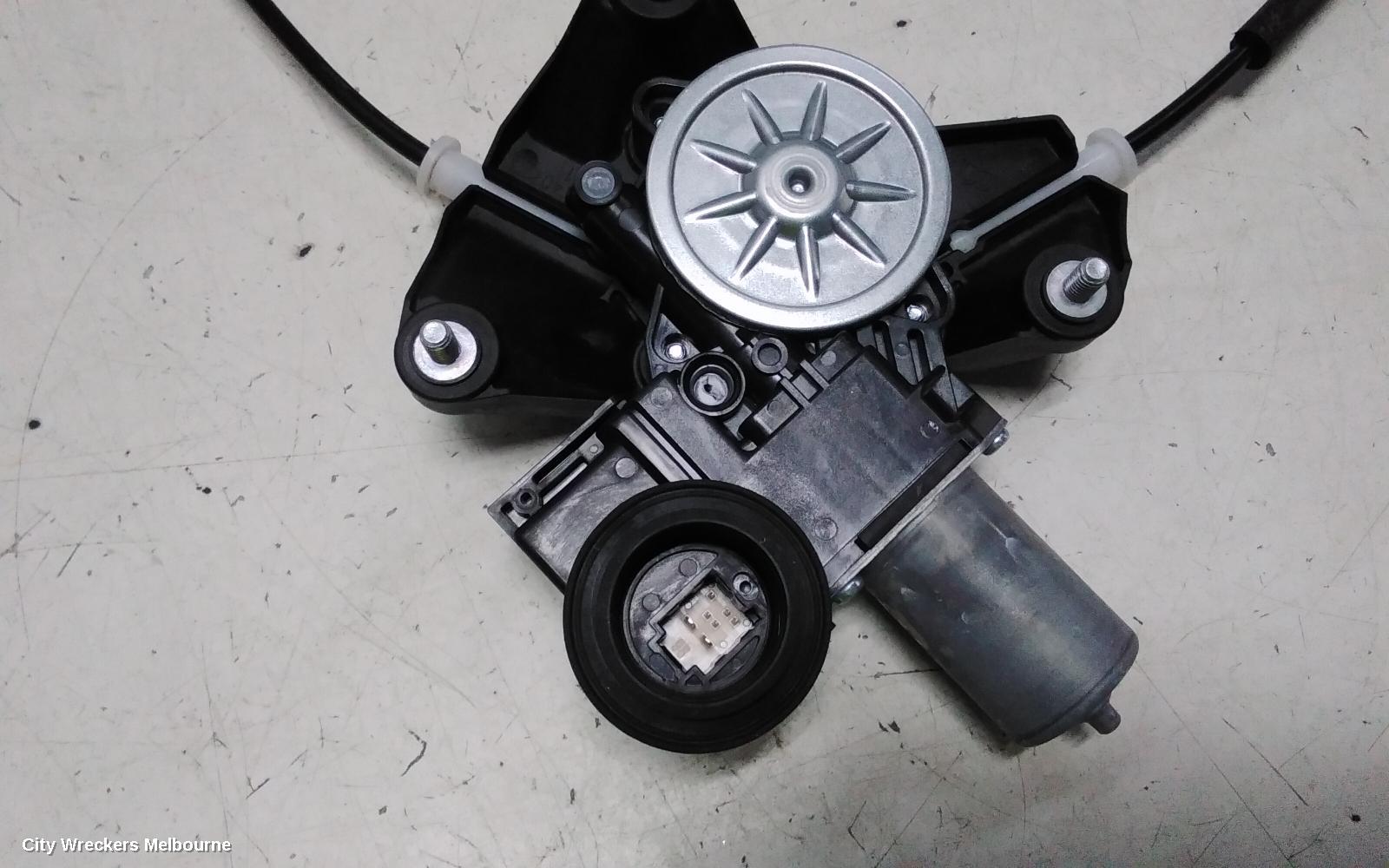 TOYOTA YARIS CROSS LEFT REAR WND REG/MOTOR, XP210, 06/2020 ONWARDS