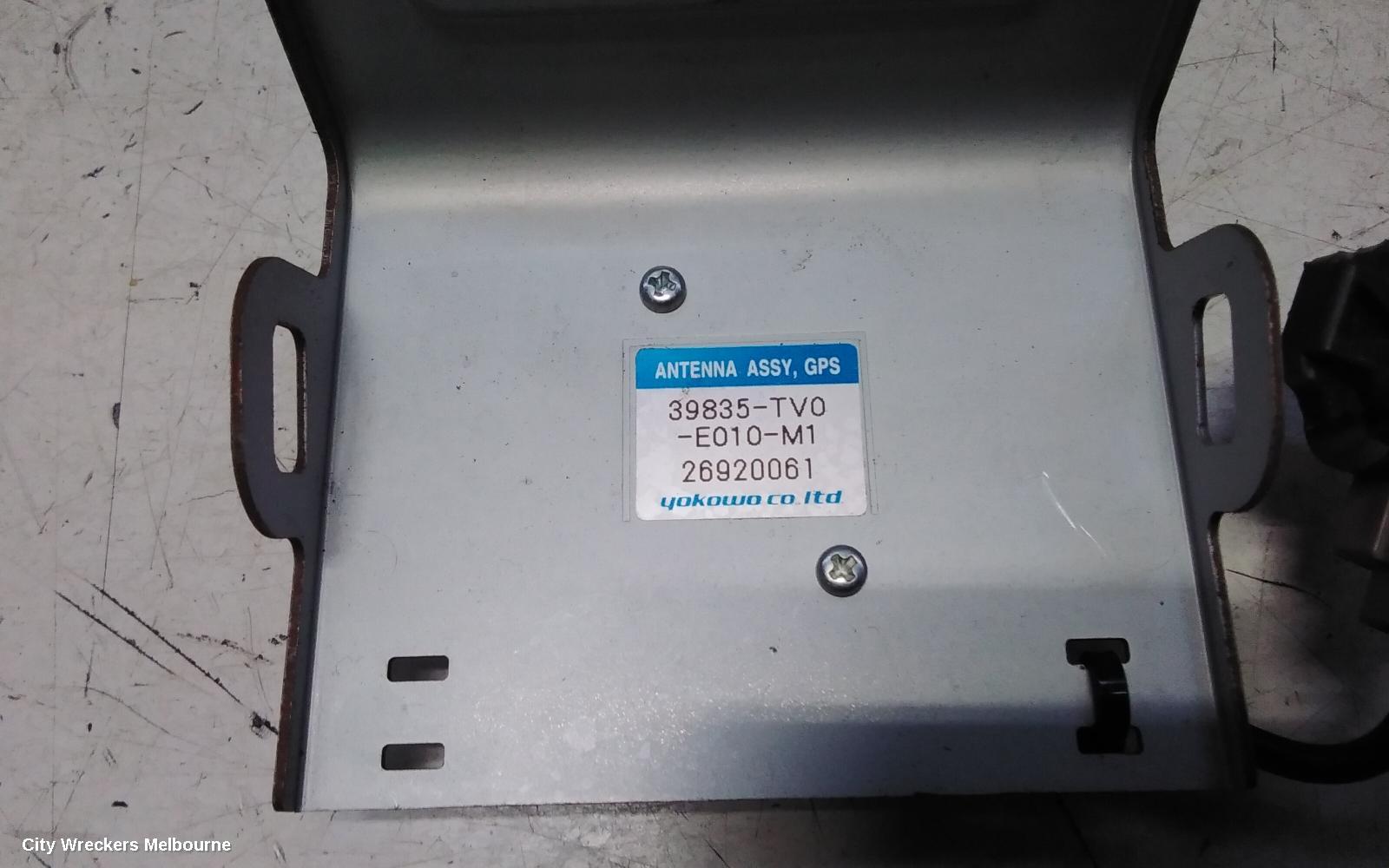 HONDA CIVIC RADIO/CD/DVD/SAT/TV, CONTROL/HEAD UNIT, 9TH GEN, HATCH, NON CD RDS TYPE, 02/2012 - 03/2015