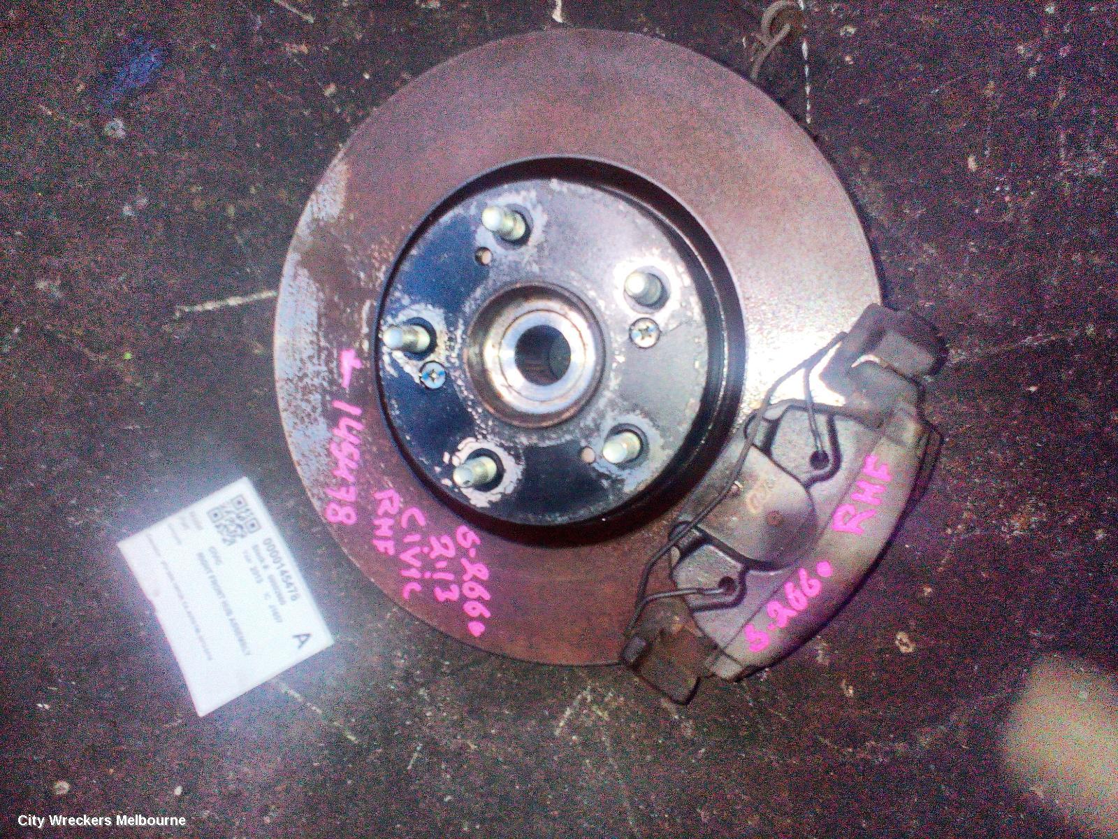 HONDA CIVIC RIGHT FRONT HUB ASSEMBLY, 9TH GEN, HATCH, 1.8, AUTO T/M, 06/2012 - 04/2016