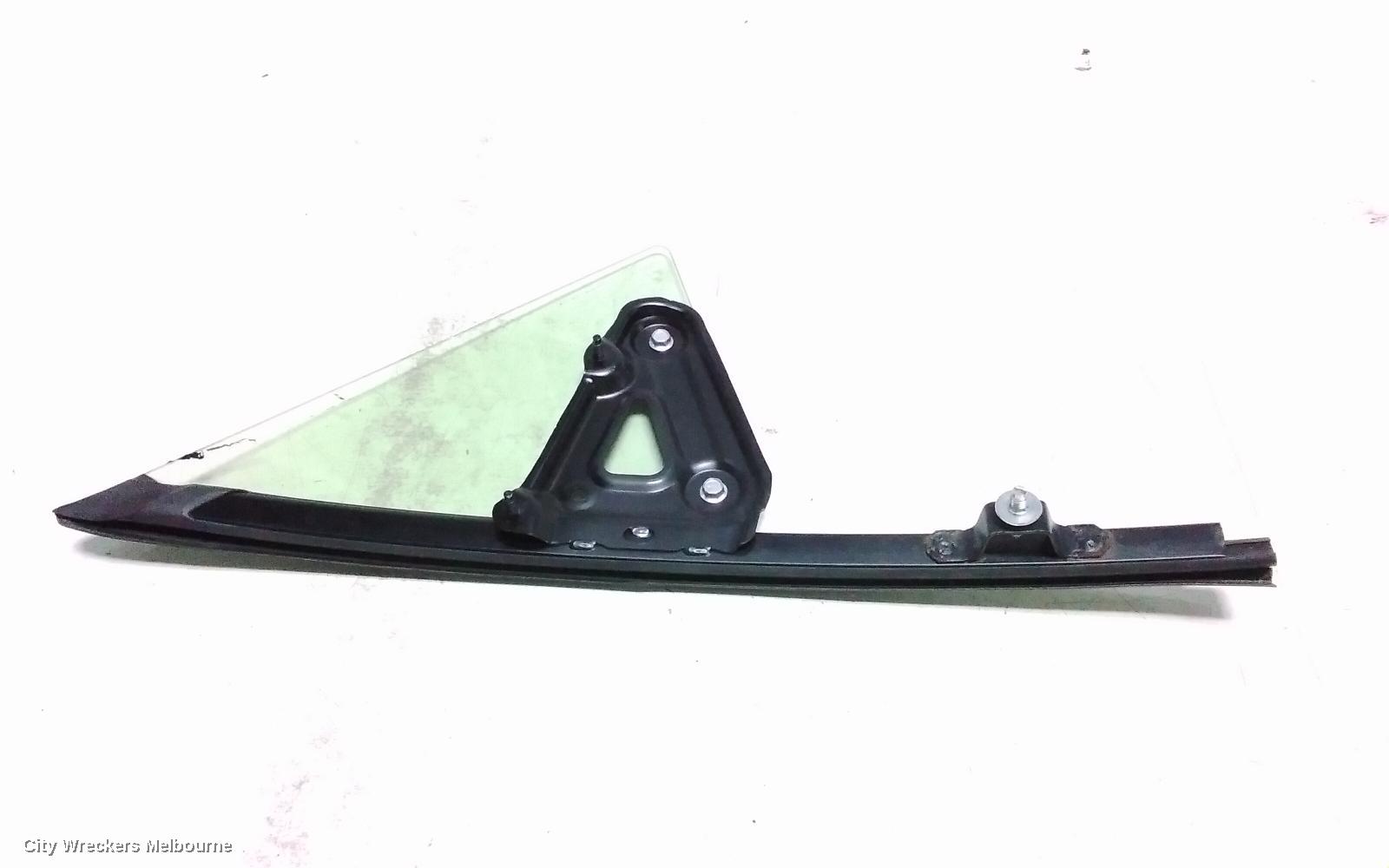 TOYOTA 86 LEFT FRONT 1/4 DOOR GLASS, ZN6, 04/2012 - 09/2021