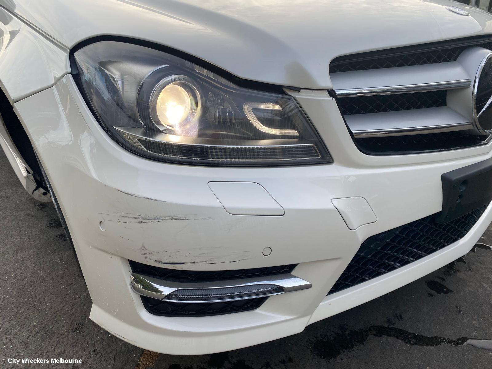 MERCEDES C CLASS RIGHT FRONT DOOR WINDOW, C204, 05/2011 - 01/2015